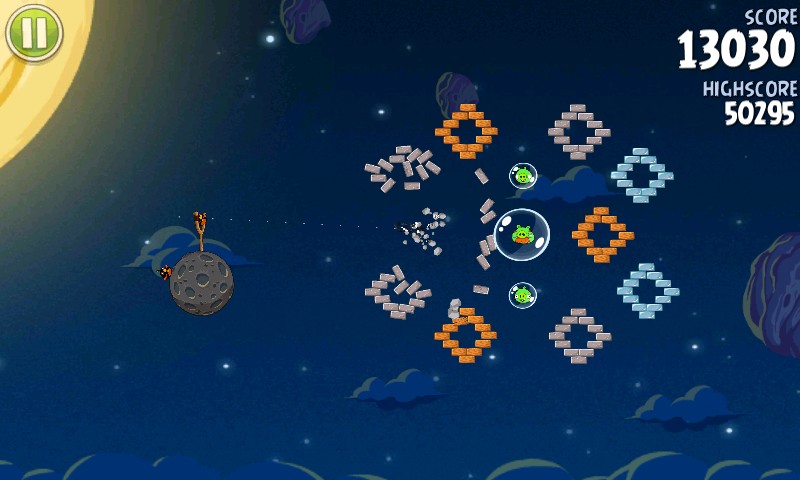 Un billard dans l'espace, ça vous dit? Billard intersidéral avec Angry birds space